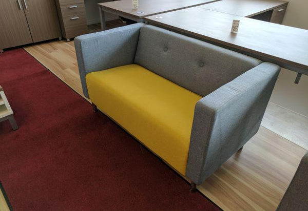 modern-two-seater-reception-couch - 313669